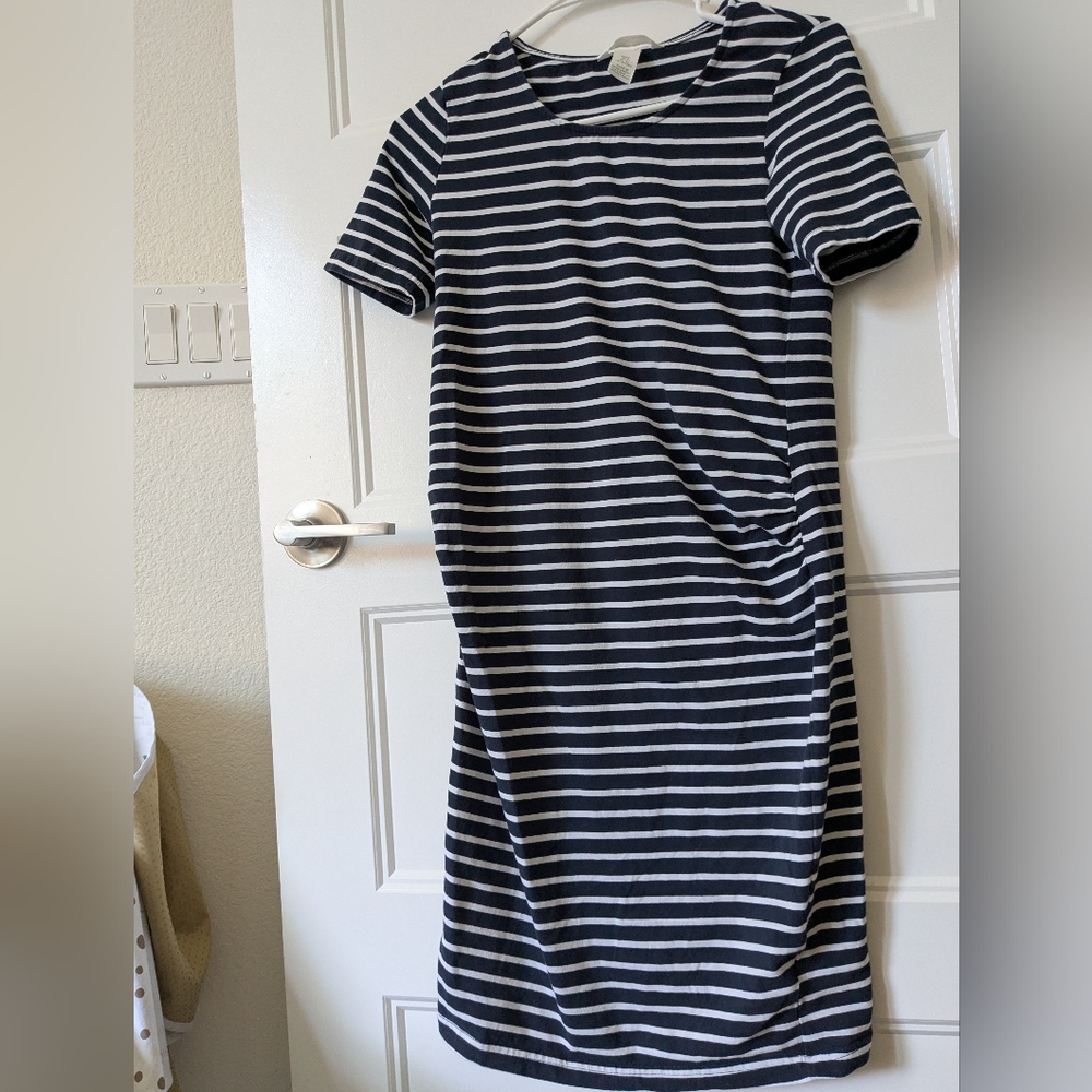 H&M Navy and White Striped Short Sleeve Dress